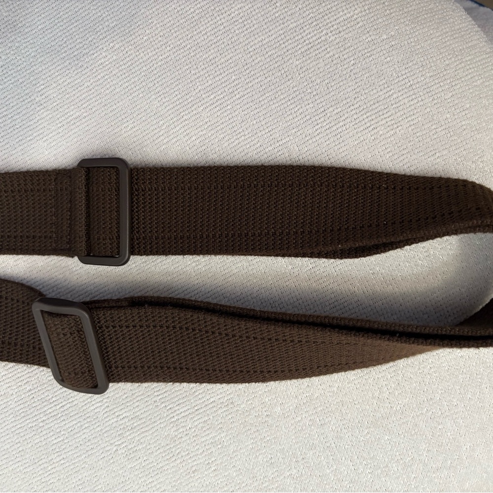 Excellent condition authentic strap. - Picture 8 of 9